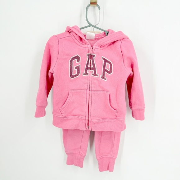 GAP Pink Kids Matching Set - Picture 1 of 7